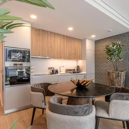 Infinity Haven פונשל